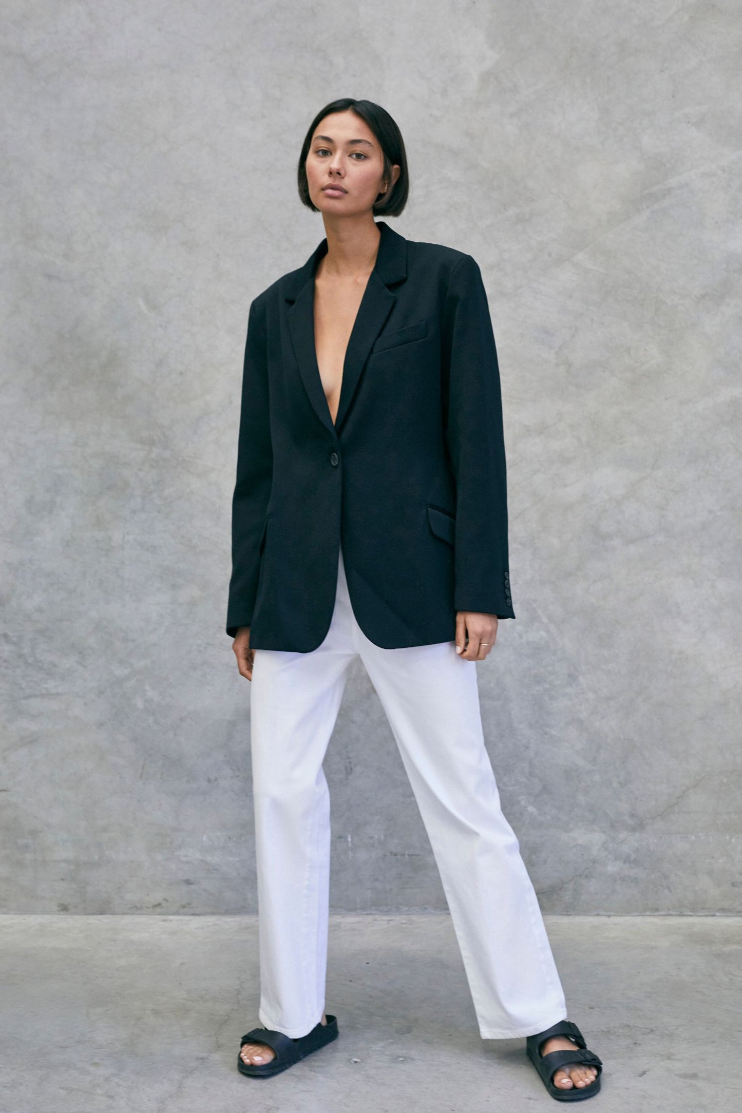 01 Blazer Black