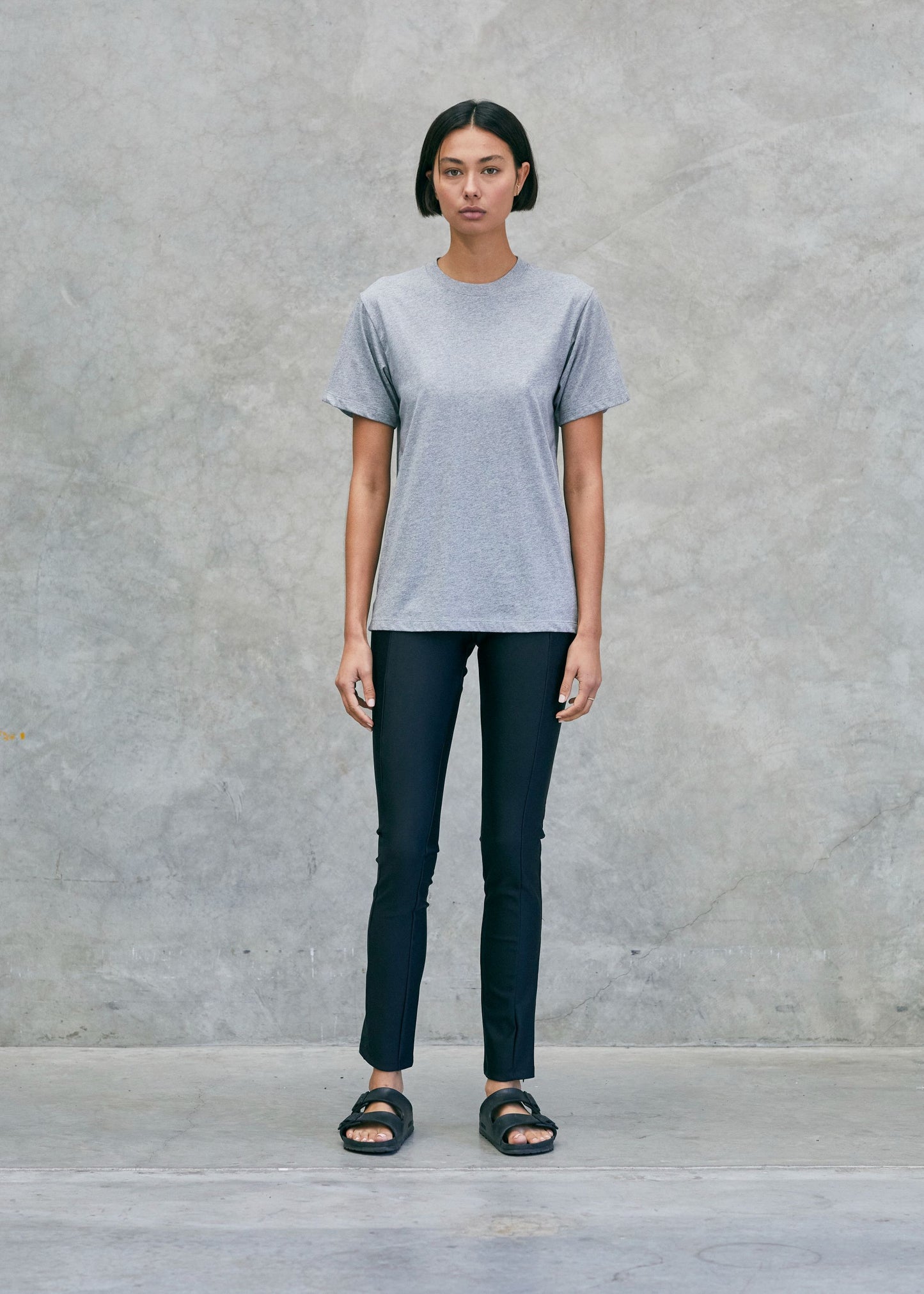 Classic T-shirt Grey