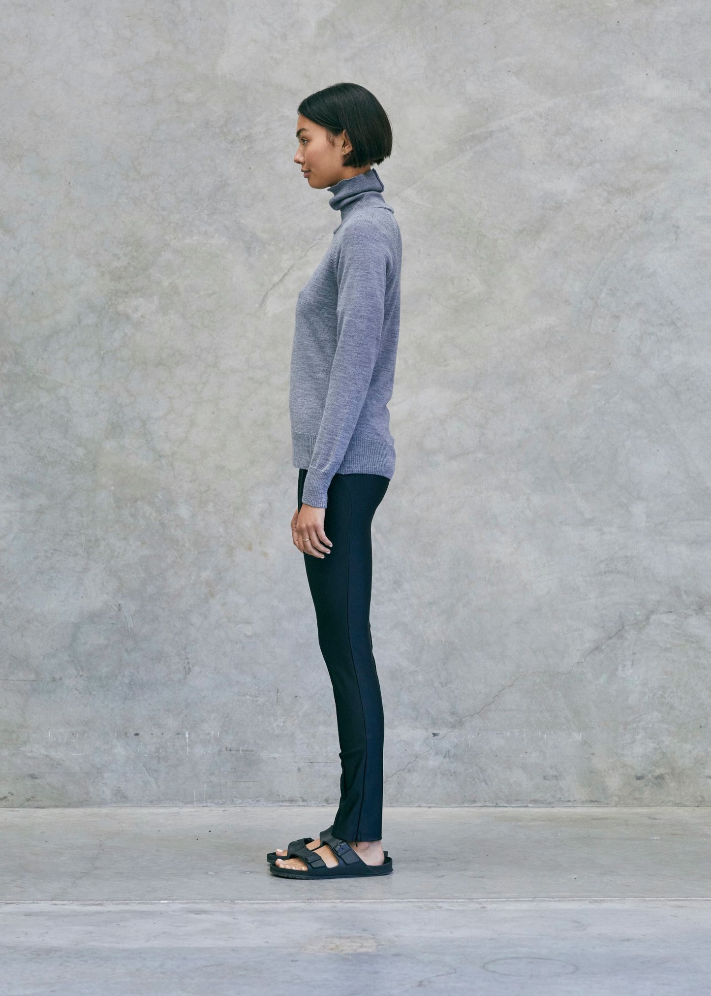 Turtleneck Raglan Knit Grey