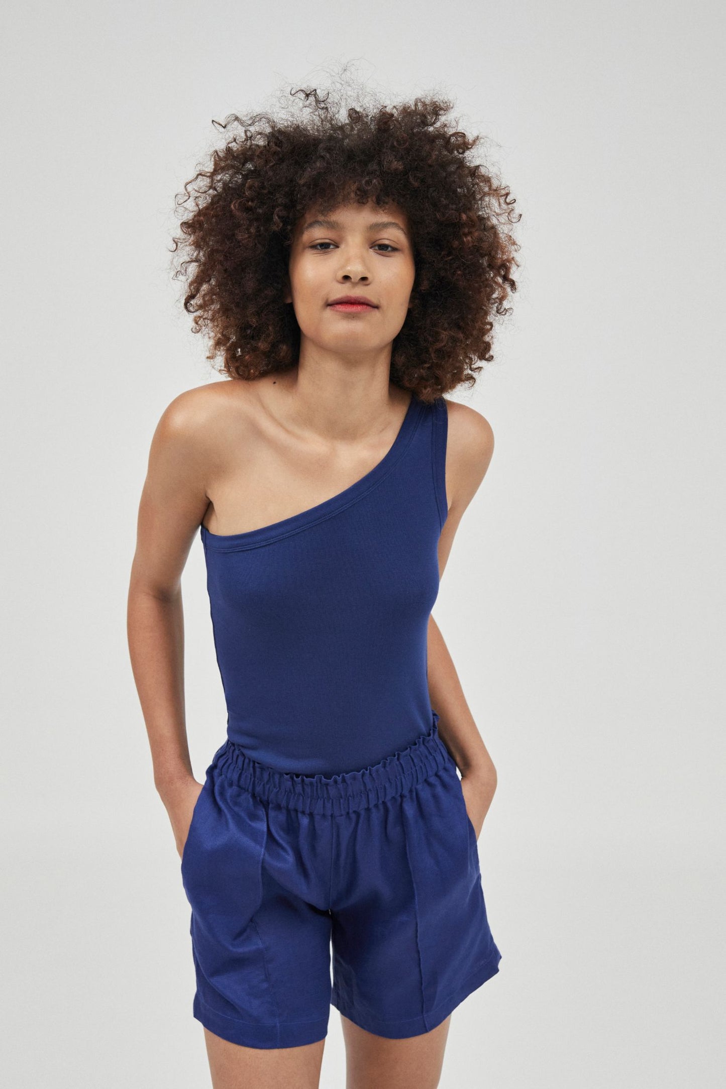 Linen Shorts Navy